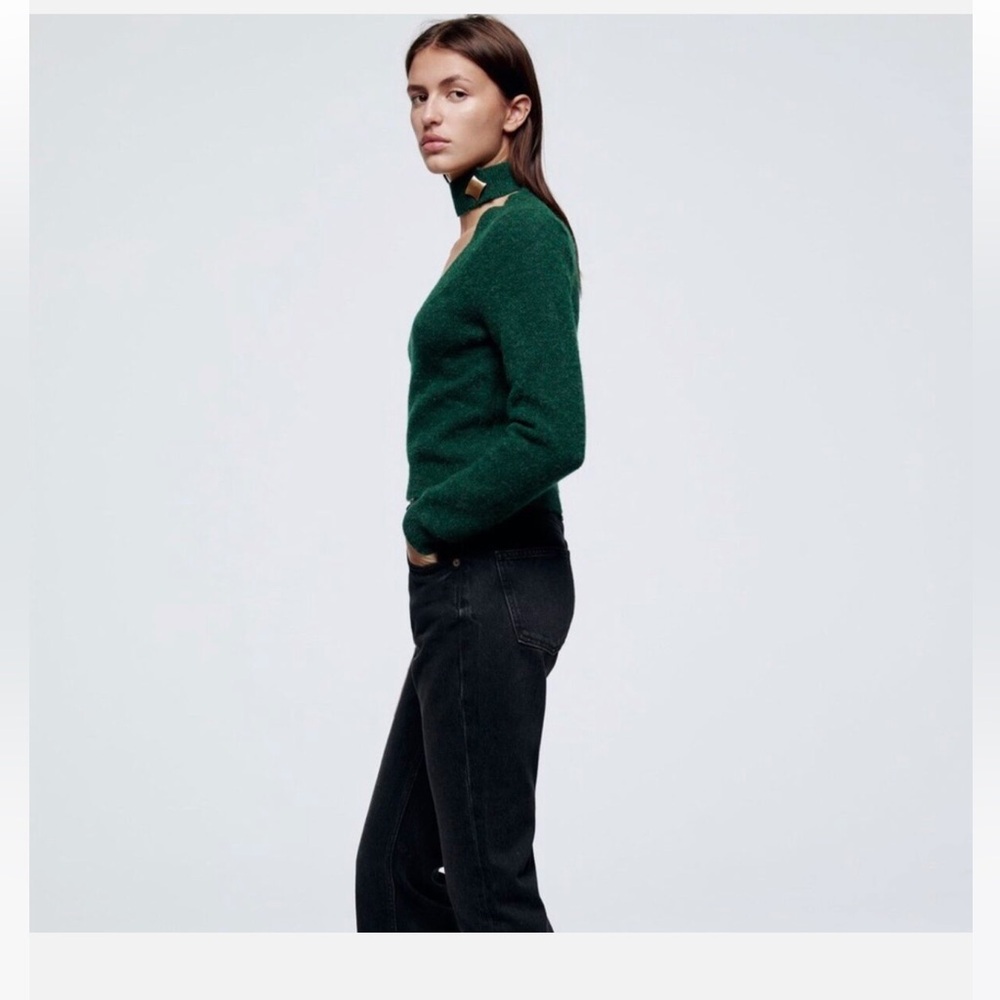 ZARA Women's Wool Blend Green Mock Neck Gold Brooch Cropped Sweater